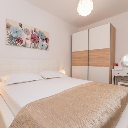 Apartmani Bonaca Grebaštica Exterior foto